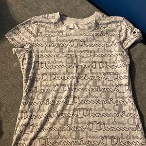 Champion t shirt